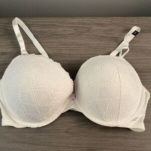 Victoria's Secret White Lace Bra